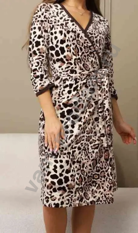 Халат велюровый новый