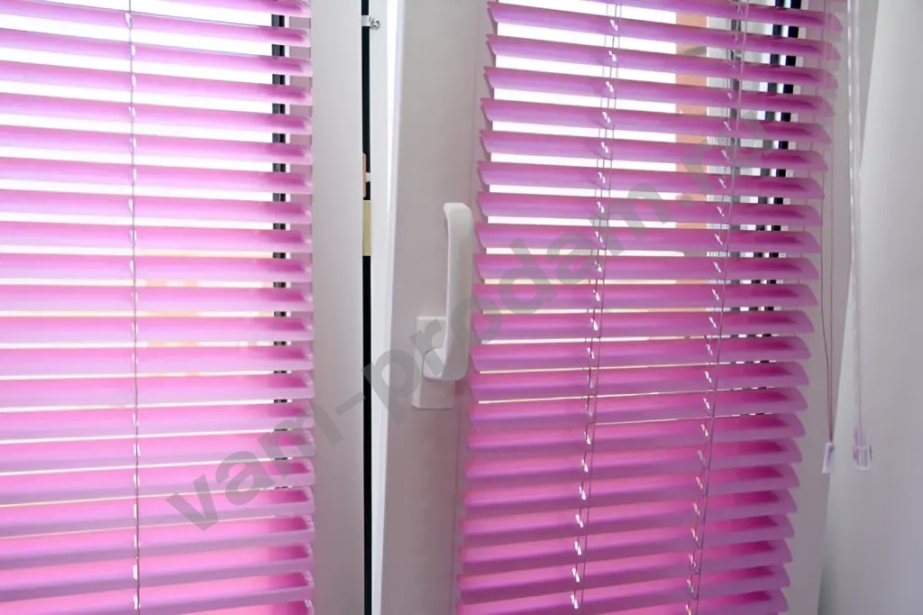 Жалюзи всех видов,горизонтальные,деревянные,бамбук,вертикальные