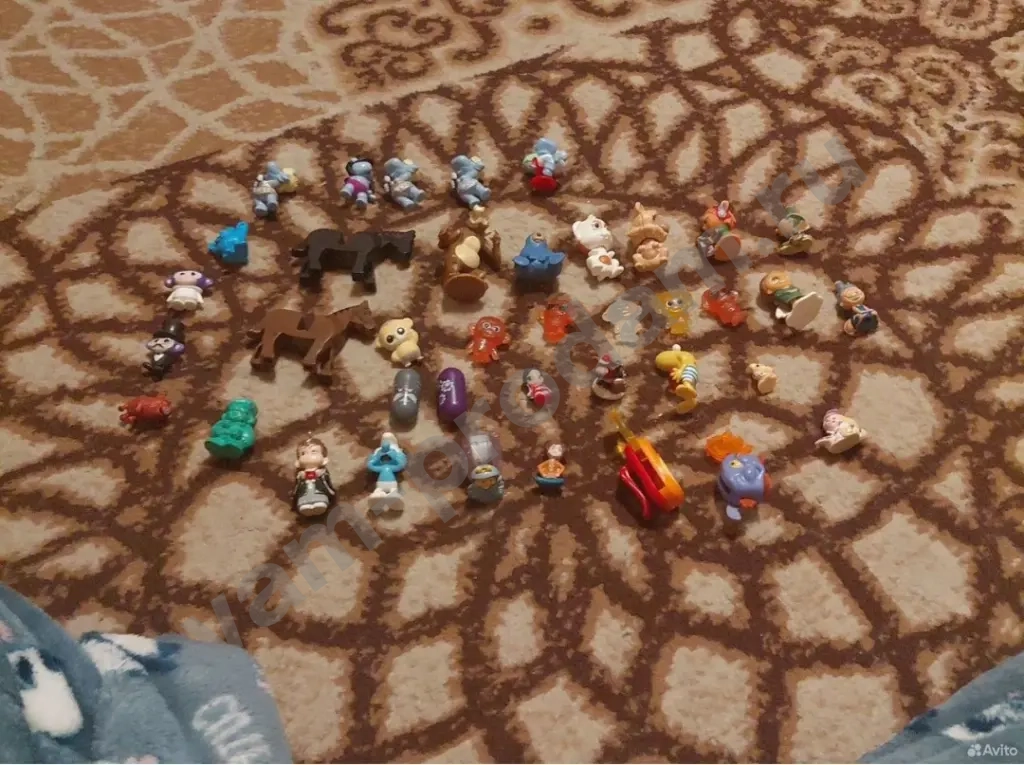 Игрушки из киндера