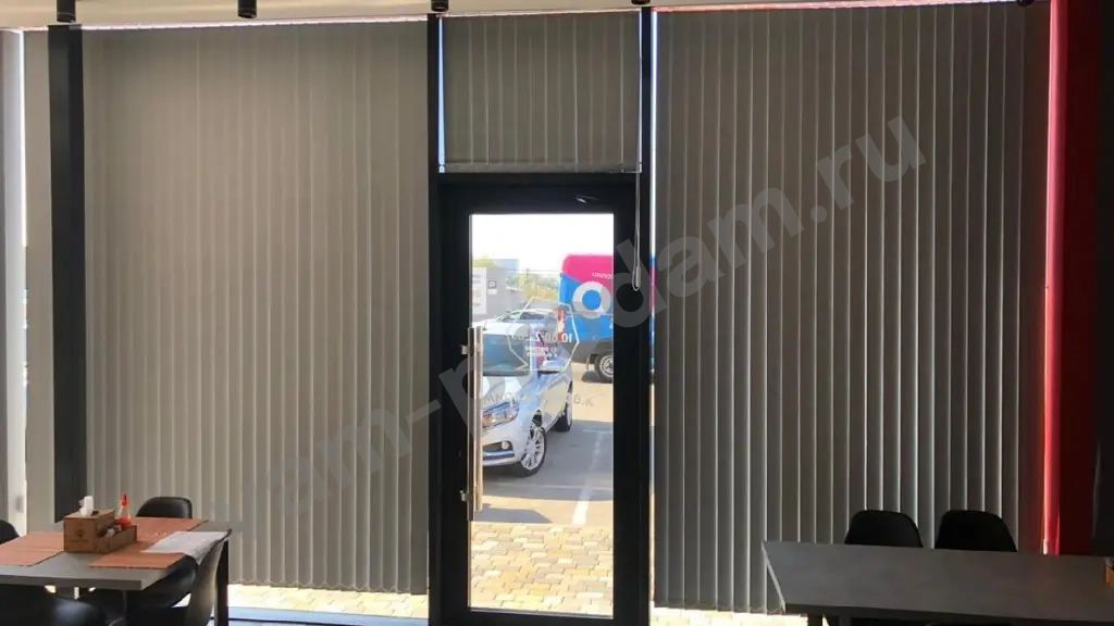 Жалюзи всех видов,горизонтальные,деревянные,бамбук,вертикальные