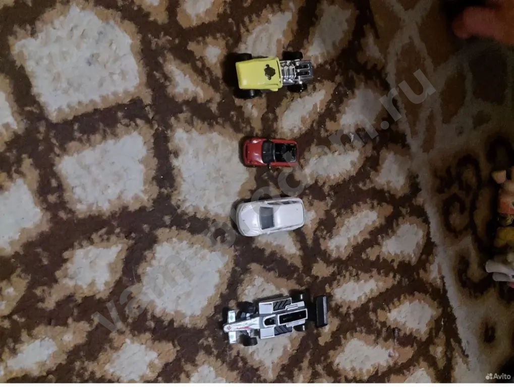 Игрушки из киндера