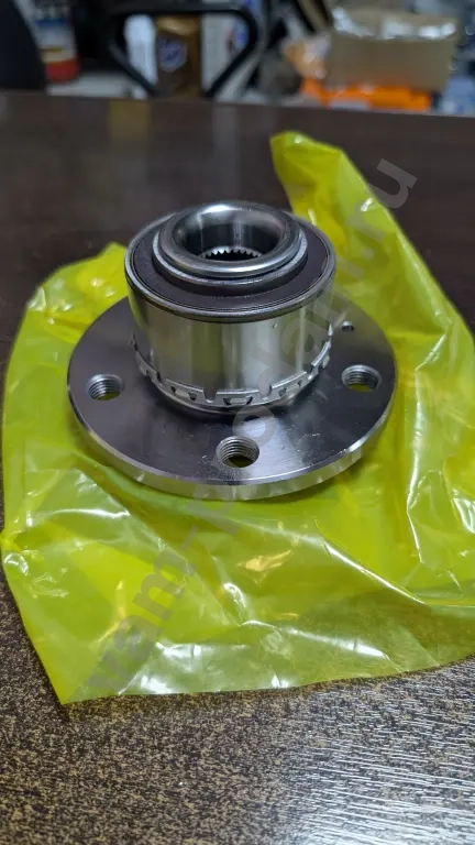 ступица передняя правая/левая для AUDI A1, A2 / Volkswagen POLO / SUFIX SN-1026