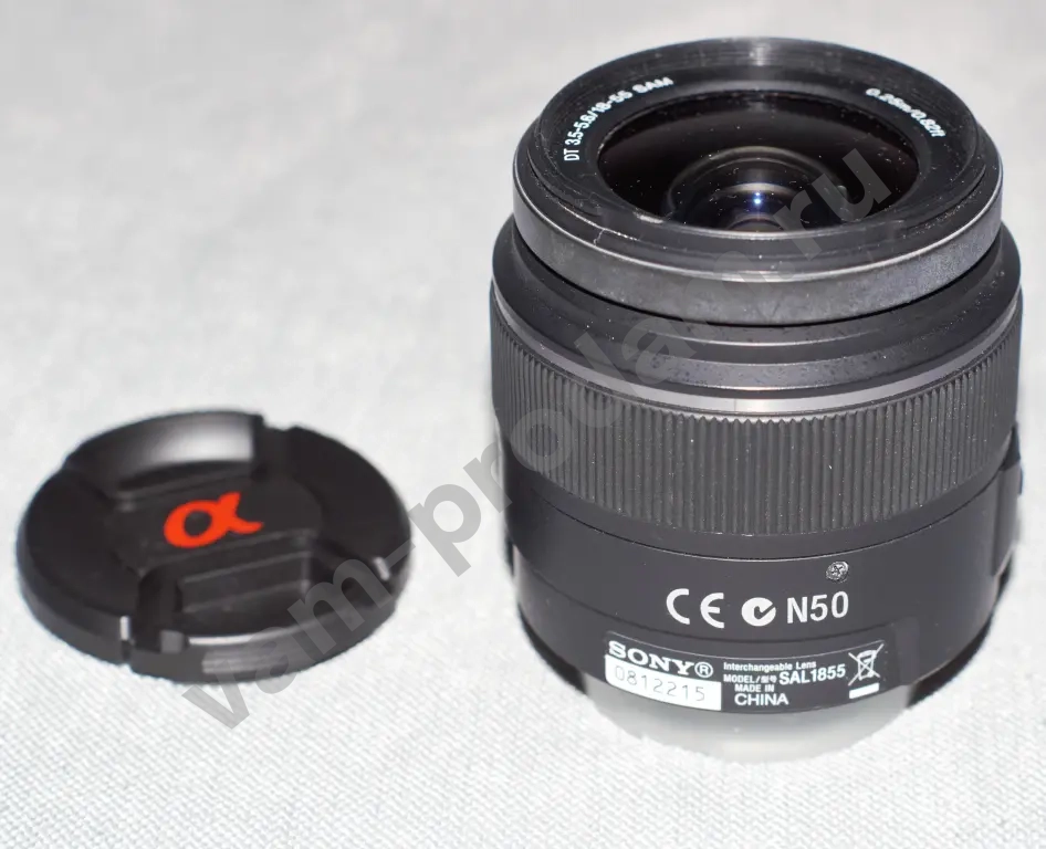 Объектив DT 18-55 мм F3,5-5,6 SAM