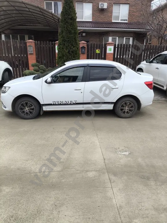 Рено Логан 2 2017 года