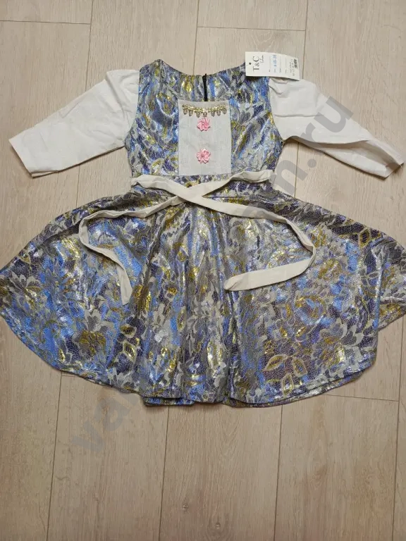 платья нарядные