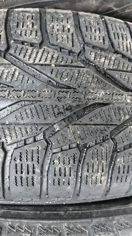 Шины зимние Nokian Hakapellita R2 235/65/17