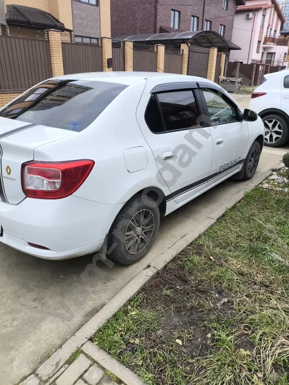 Рено Логан 2 2017 года