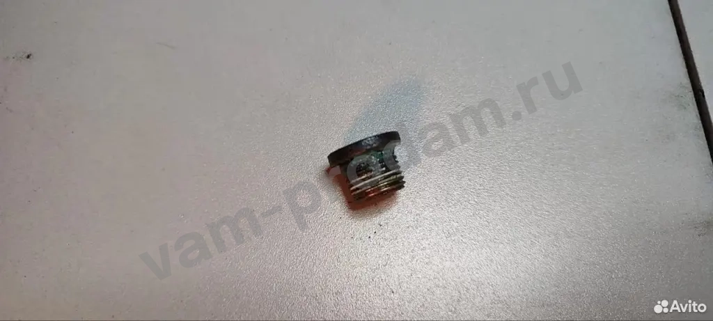 Заглушка блока цилиндров hwdb