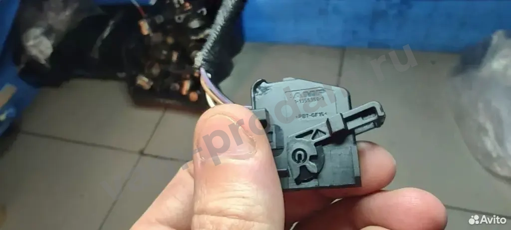 Разъем Audi 113553491