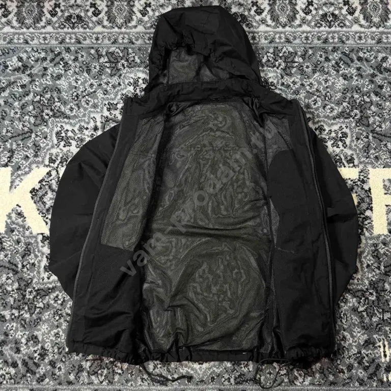 Ветровка The North Face