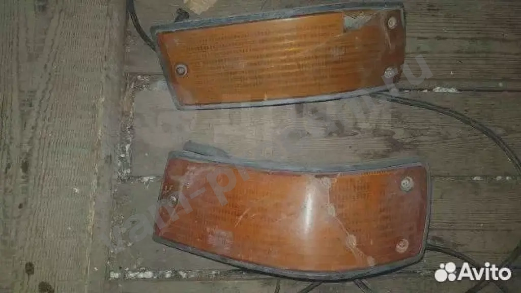 Фонарь указателя поворота бмв е28