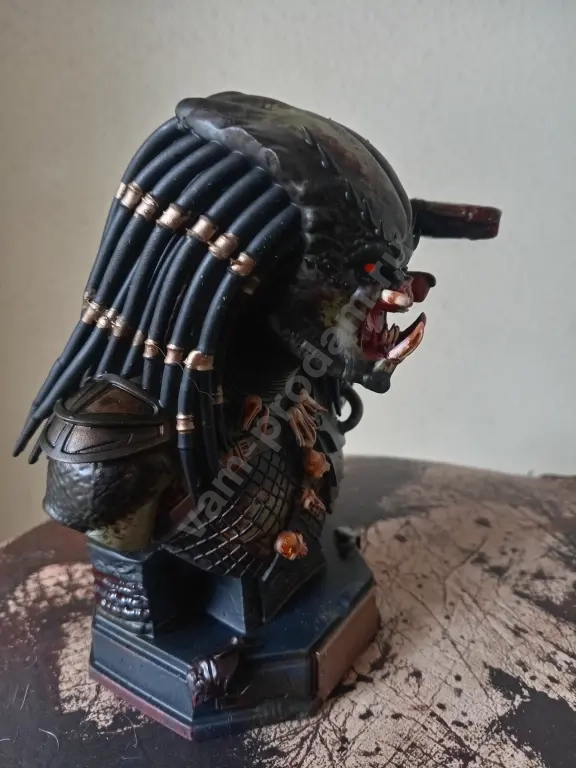 фигурка яуджи