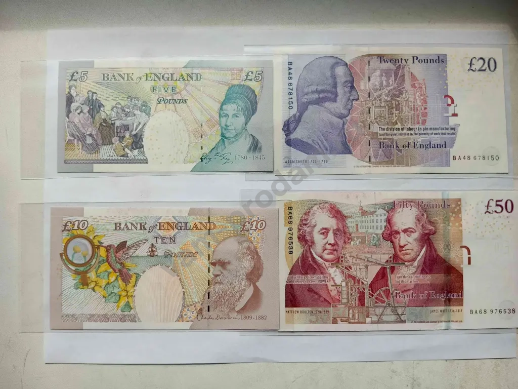 Банкноты unc разные