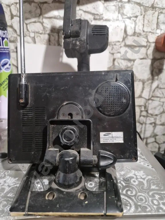 Автомобильный монитор Samsung