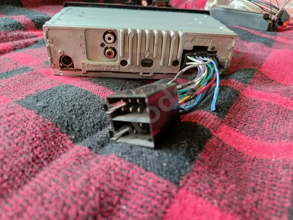 Магнитола sony