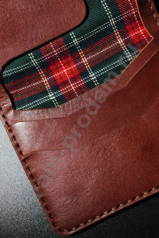 Кошелек из натуральной кожи