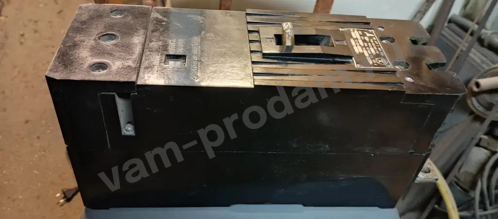 Автоматический выключатель А371