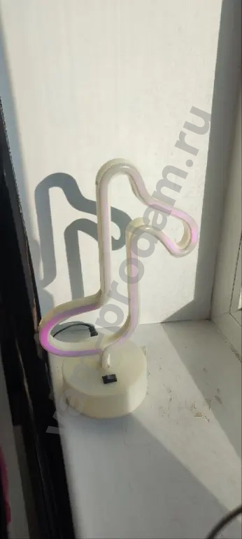 Светильник неоновый розовый