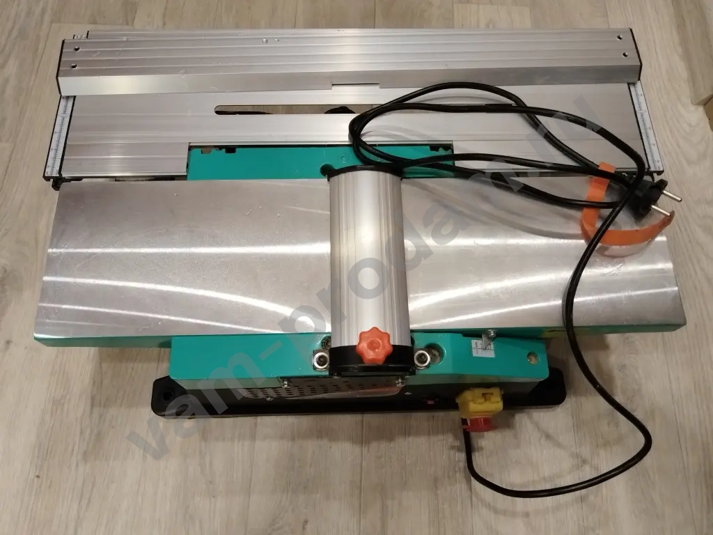 универсальный деревообрабатывающий станок