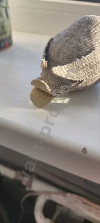 Птичка для елки серая