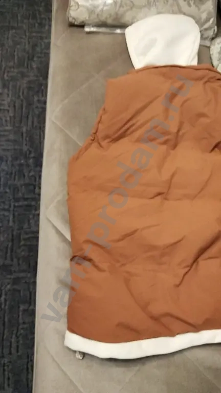 Безрукавка женская 52-54 р