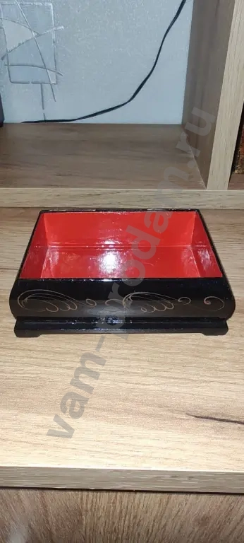 Шкатулка деревянная