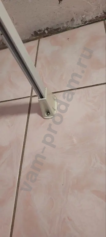 Кронштейн для угловой ванны