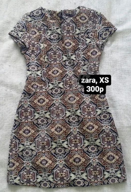 Платье Zara