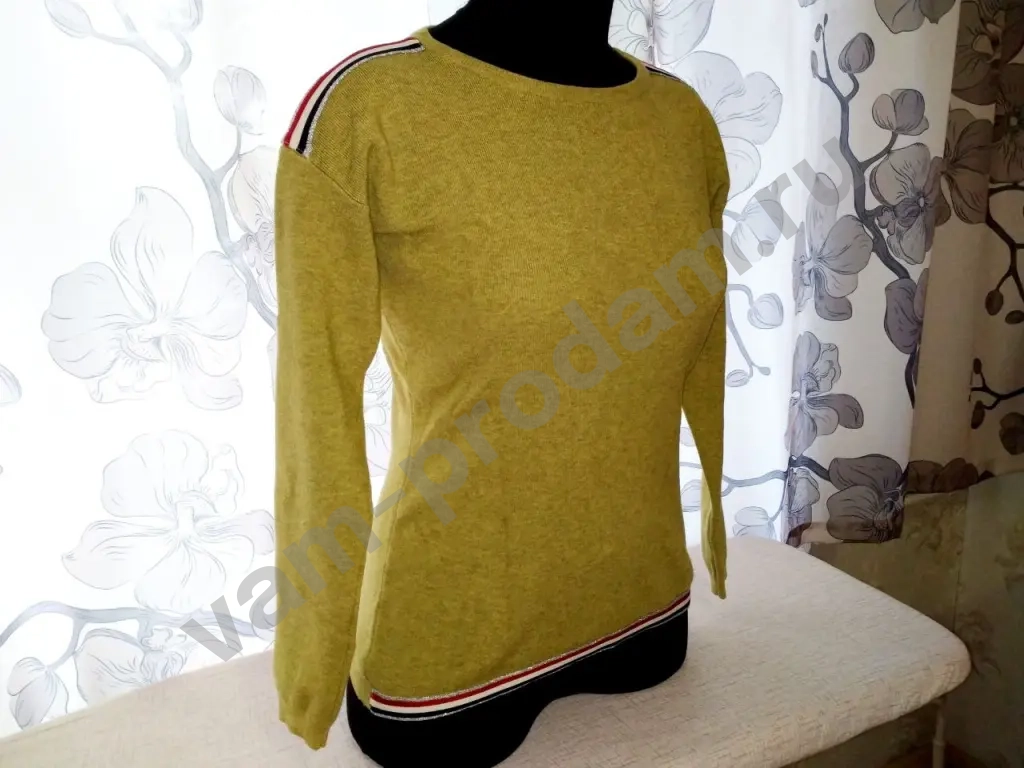 Свитер женский ангора 44-46