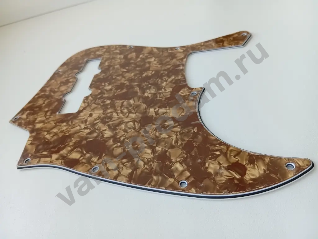 Накладка на бас гитару (Jazz Bass)