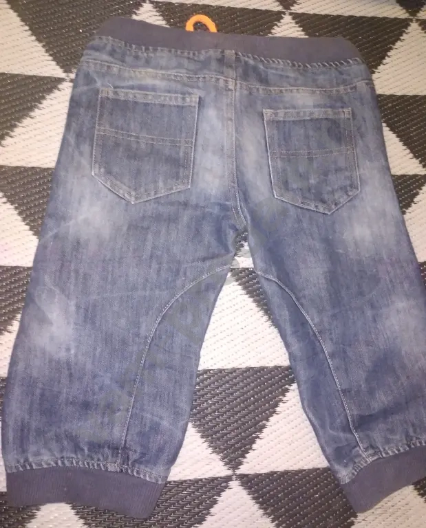 Бриджи ддинсовые на мальчика р-р 9л