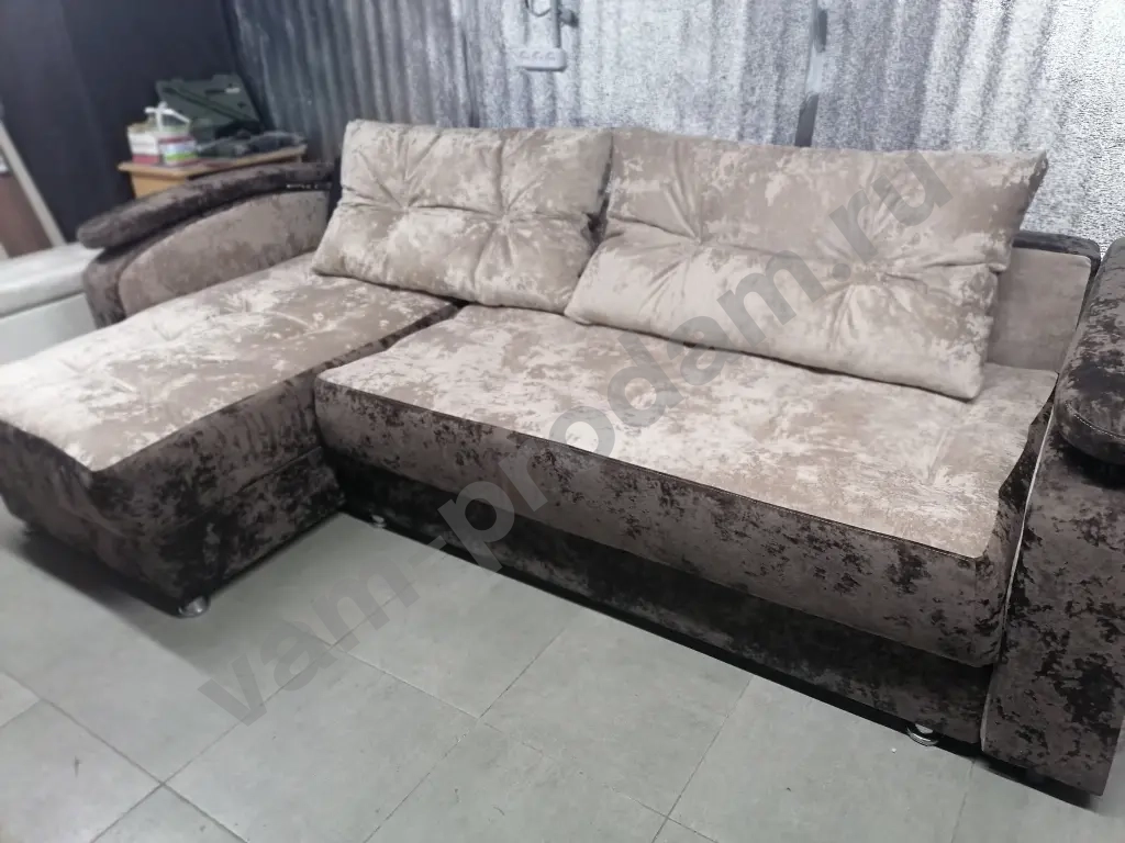 диван угловой