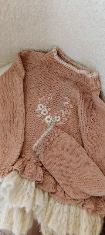 Туника ручной работы с вышивкой и мохером (рост 110)