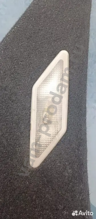 Плафон салона Bmw E36 седан 1996