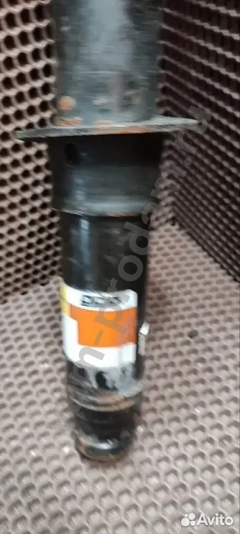 Амортизатор подвески Cadillac Srx