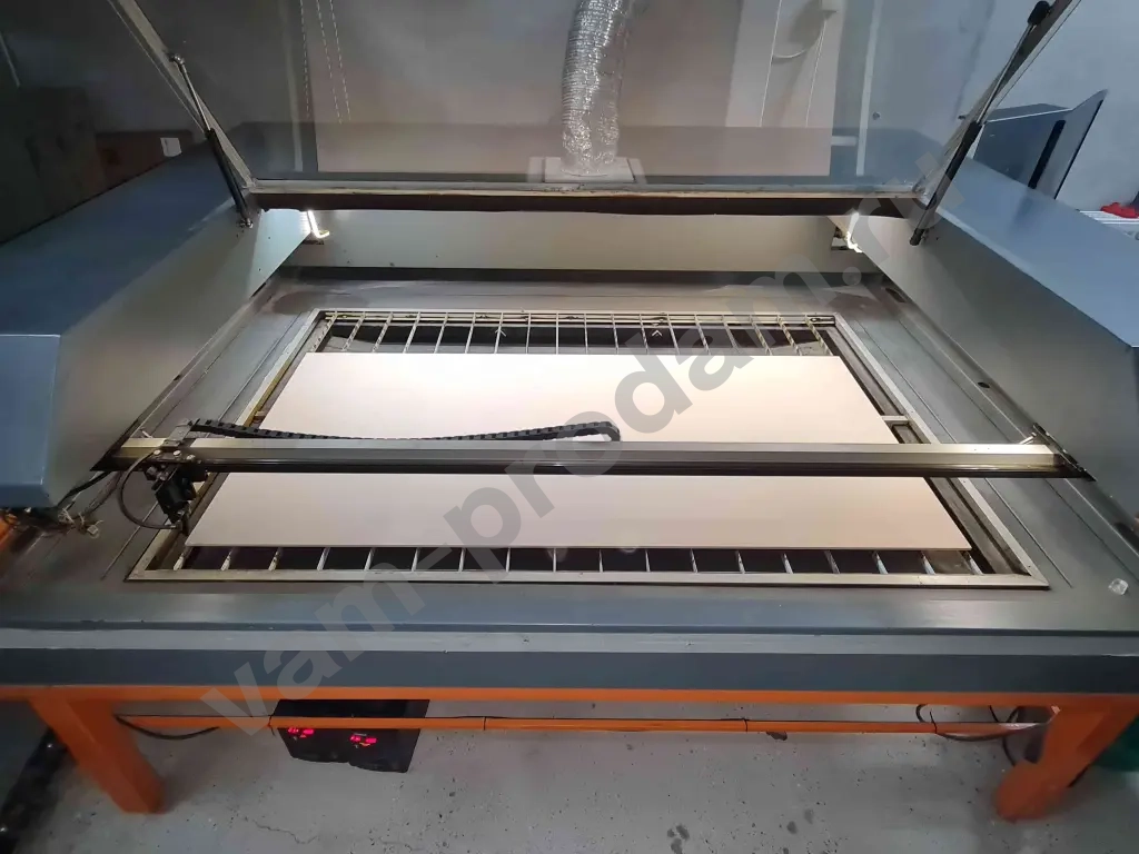 лазерный станок со2