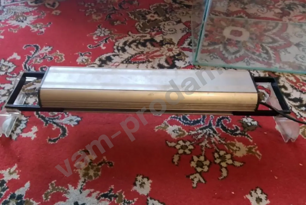 Аквариумная лампа