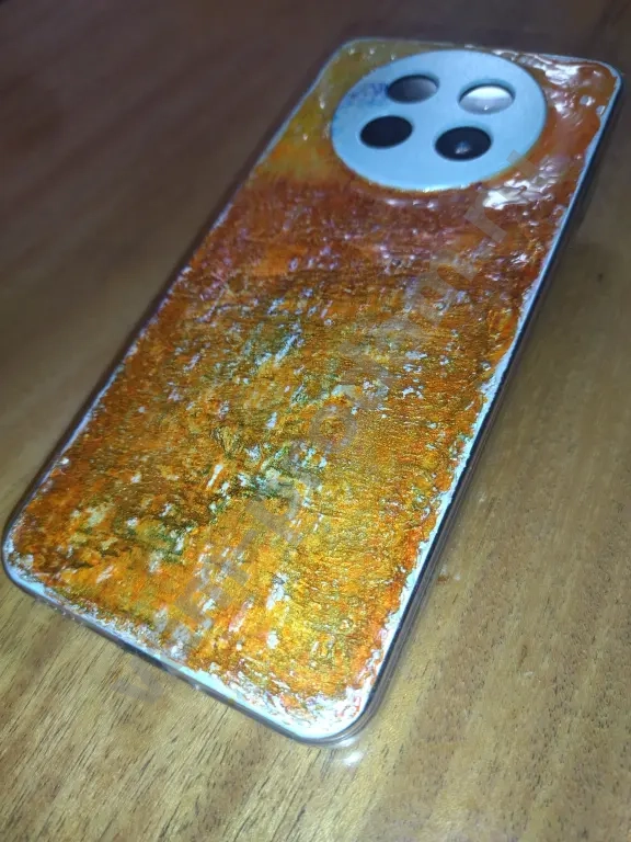 Нанесение декоративной штукатурки