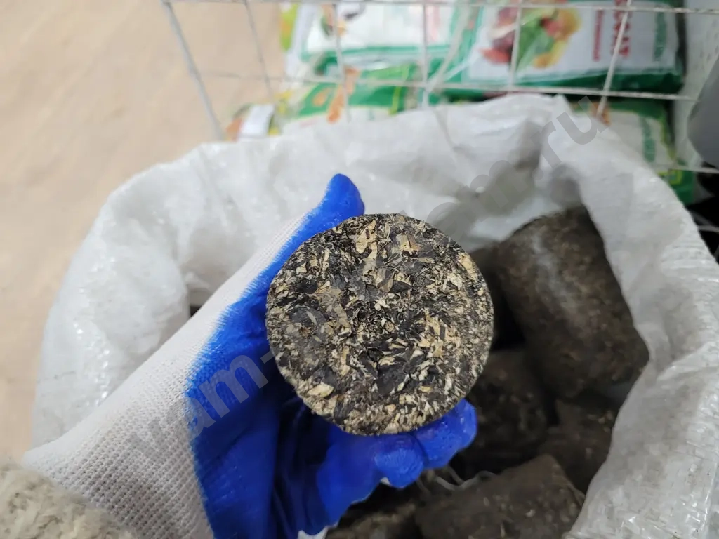 Топливные брикеты жмых подсолнечника мешки и мкр