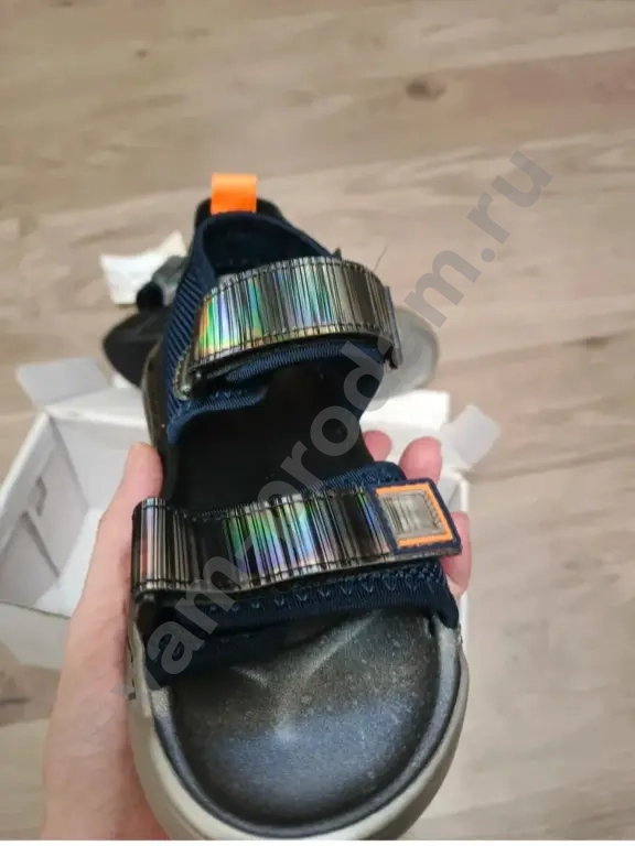 Сандалии детские 33 размер