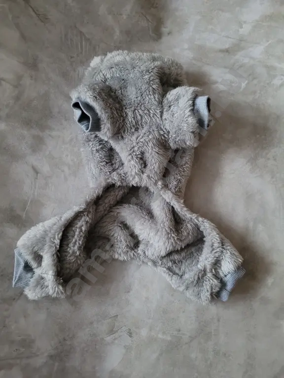 Комбинезон на среднию собаку утепленный