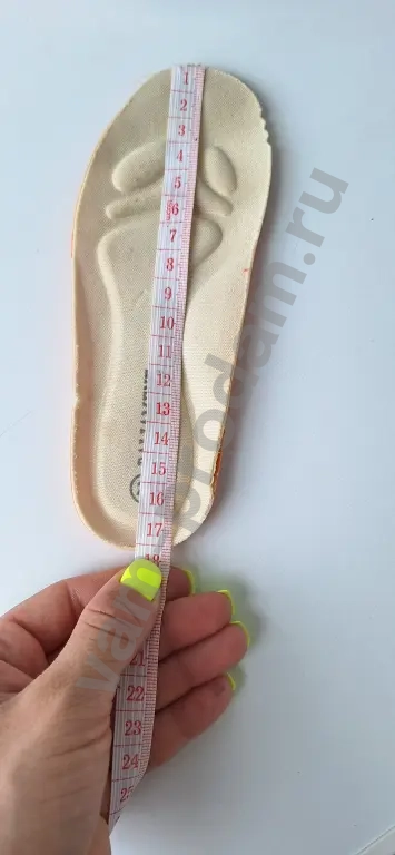 Кроссовки для девочки размер 28