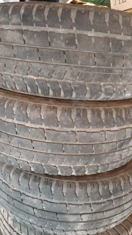 Шины легковые