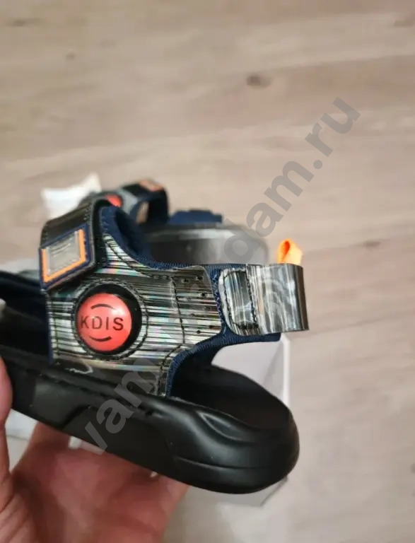 Сандалии детские 33 размер