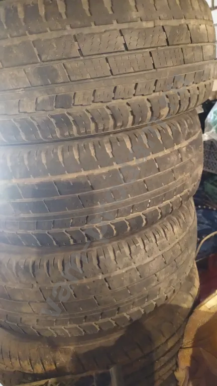 Шины легковые