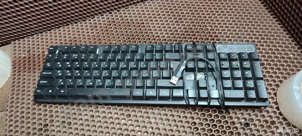 Игровая клавиатура Defender ARX