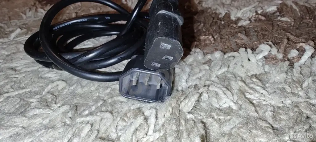 Кабель питания для компьютера