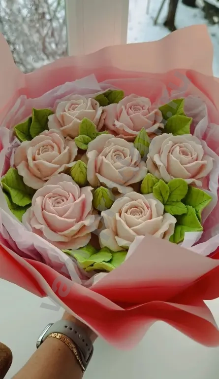 призенты и букеты из зефира